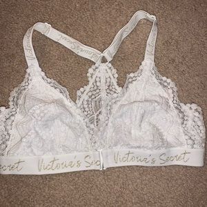 White Lace Bra-let